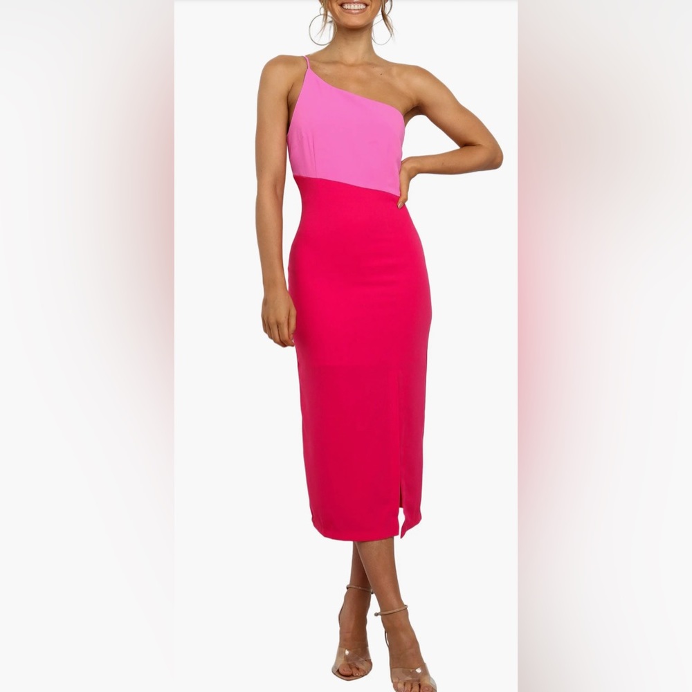Petal & Pup Xiomar One-Shoulder Midi Dress in pink size 8